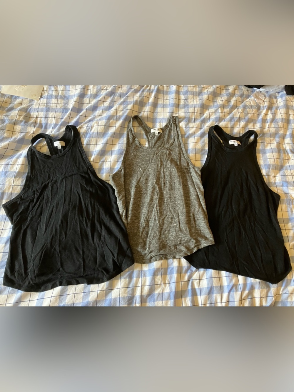 3x Aritzia , Community women’s small, women’s small , 100% linen racer tanks.